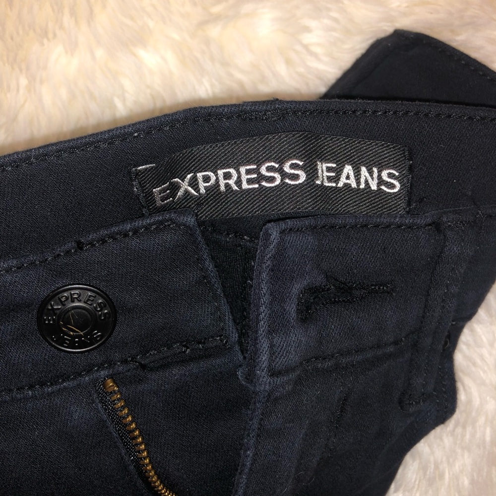 Express Distressed Jeans - Picture 2 of 5